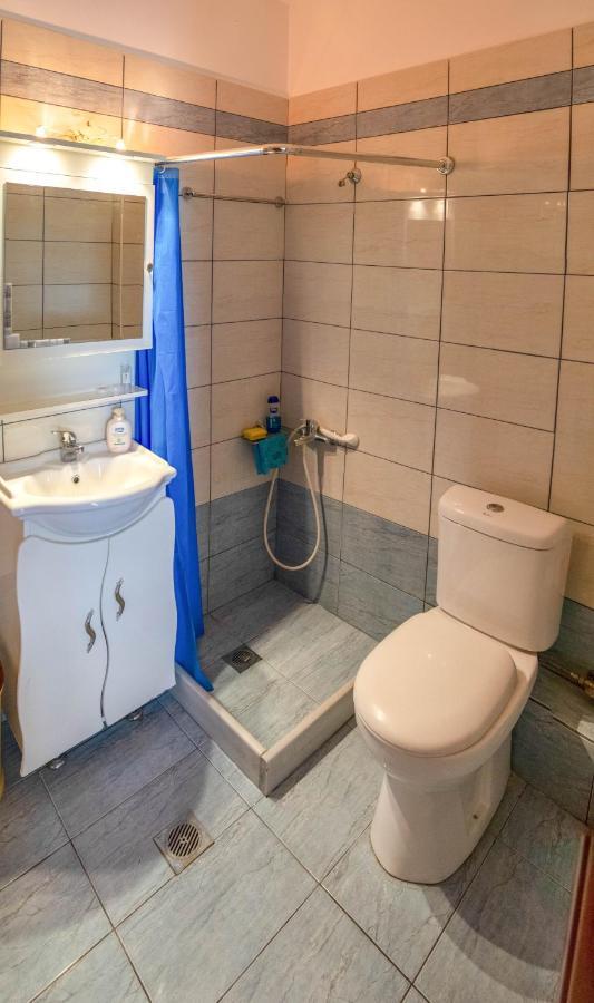 Gallery Suites "Athina" Mesolóngion Zewnętrze zdjęcie